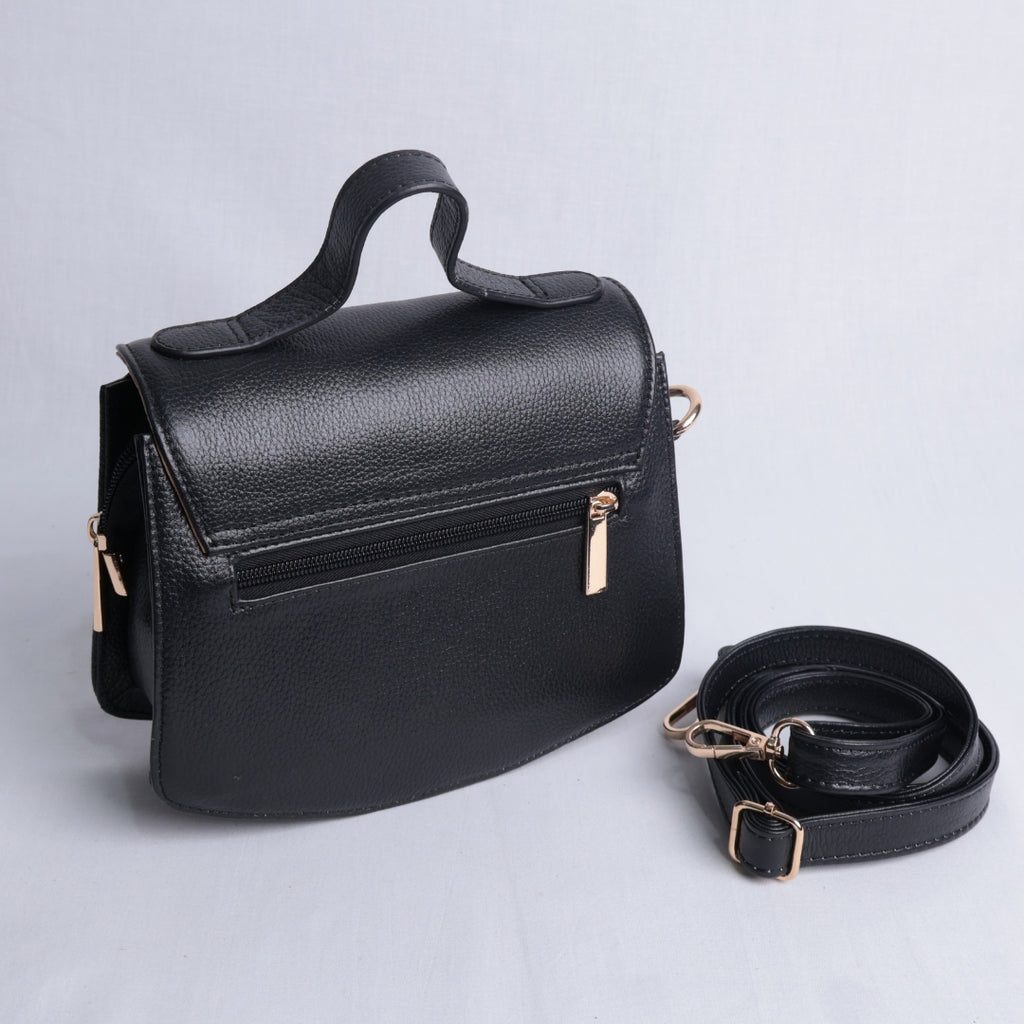 Bolso Pequeño Solapa Negra – Nahué Essentials