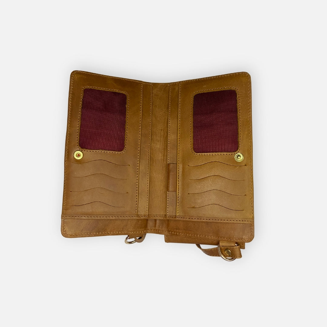 Cartera Porta Celular Artesanal con Diseño Floral – Nahué