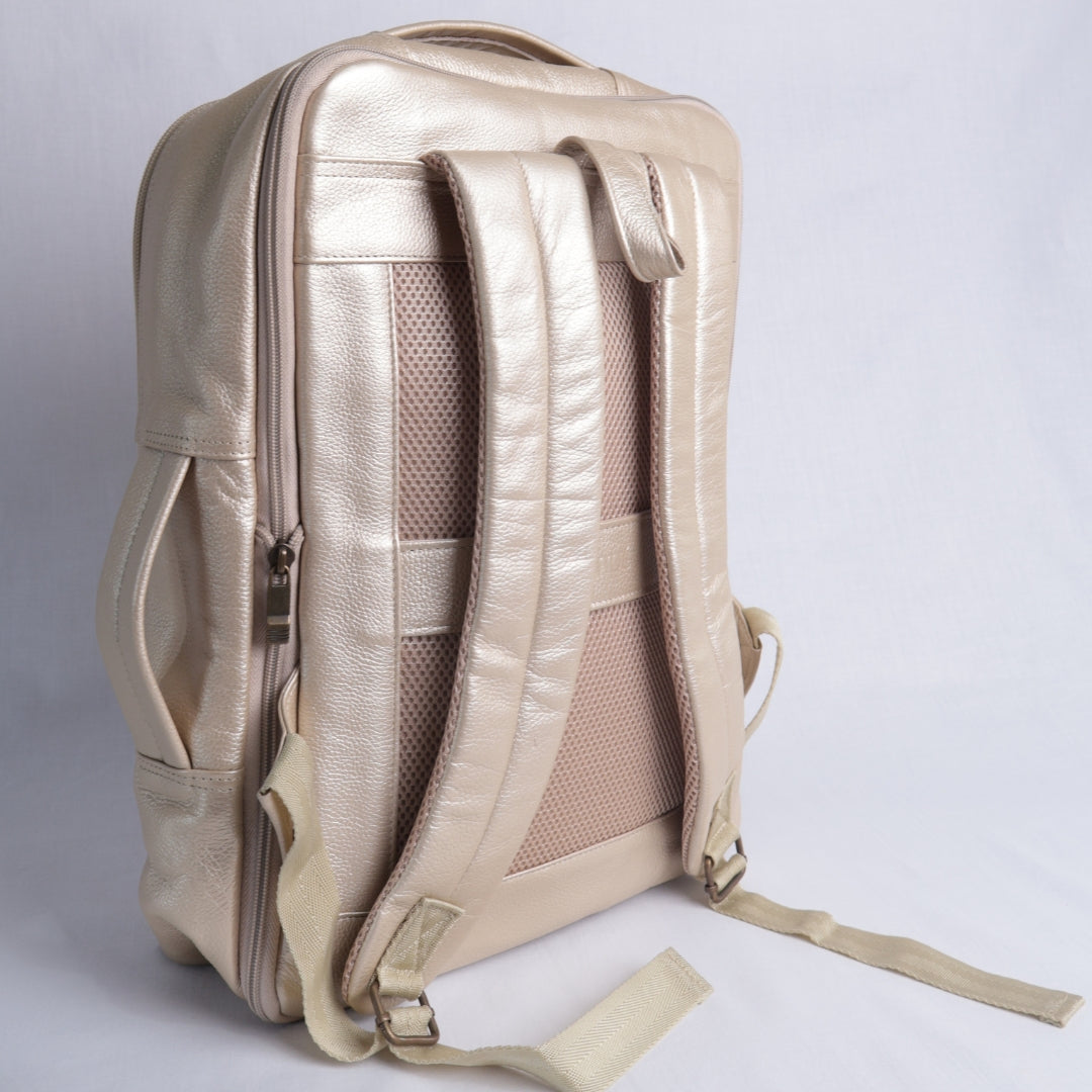 Mochila Oro Champán – Cuero Genuino