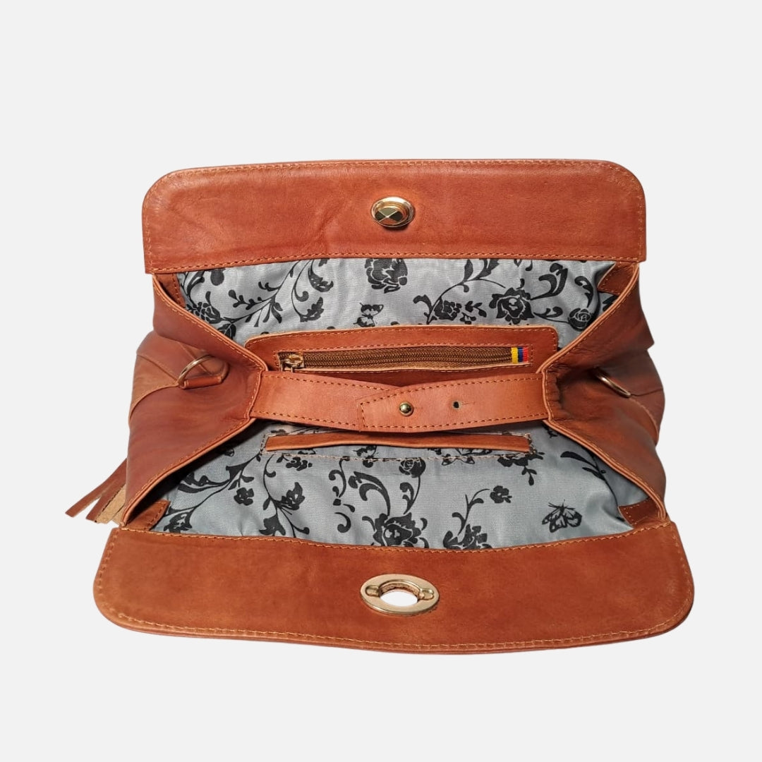 Bolso Atelier Artesanal labrado flores